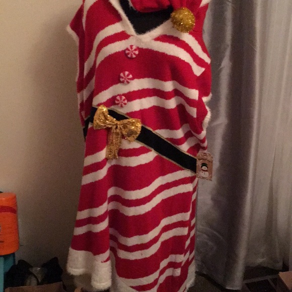 Dress - Picture 3 of 5